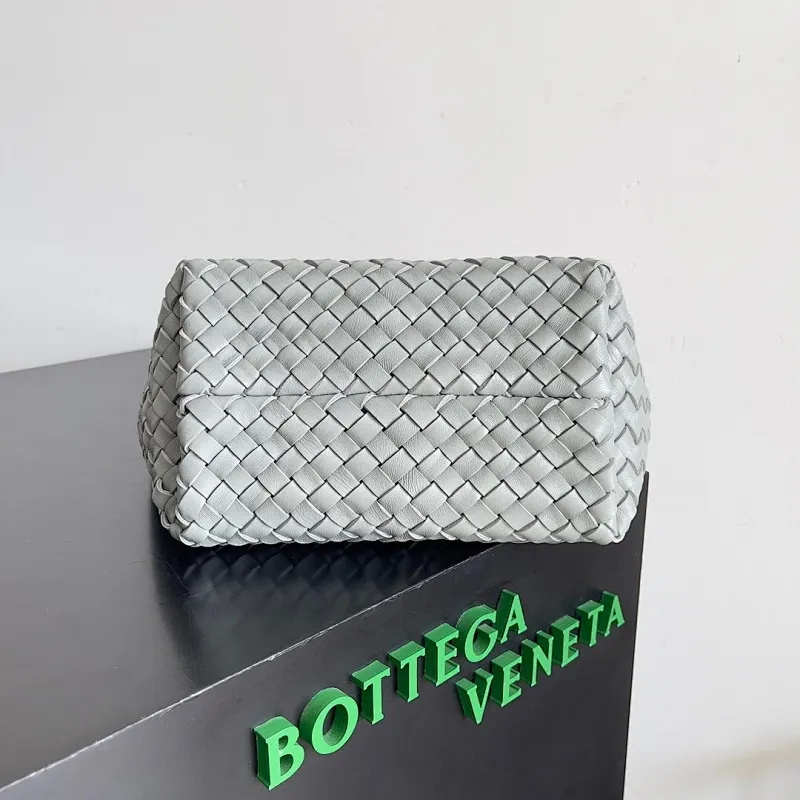 All categories 💚 Authentic bags 💚 BV 2025 new BV handbags